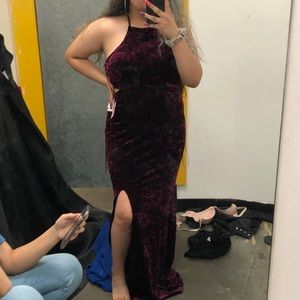 burgundy prom dress